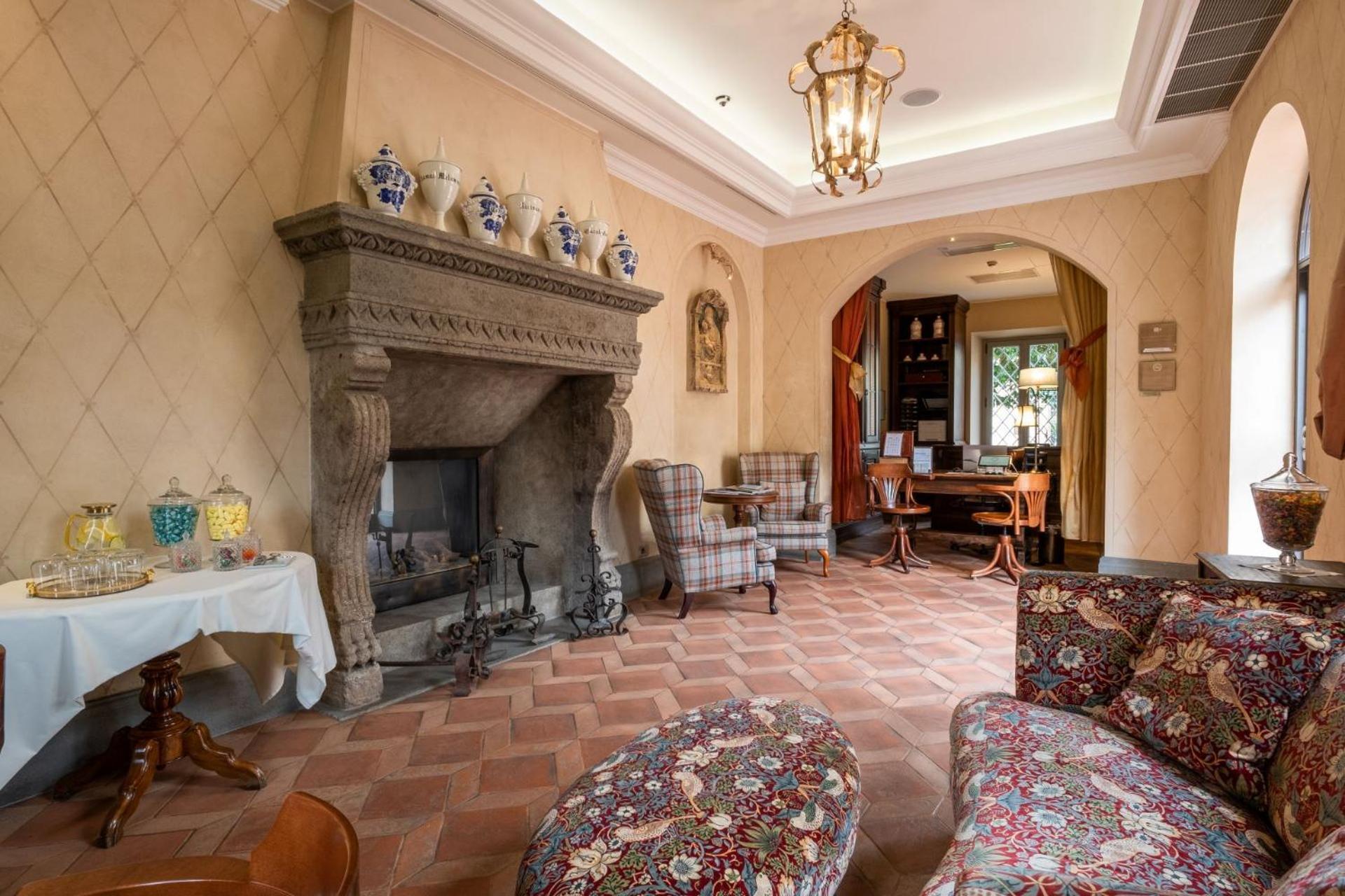 Ville Sull'Arno Firenze Eksteriør bilde The interior of the house