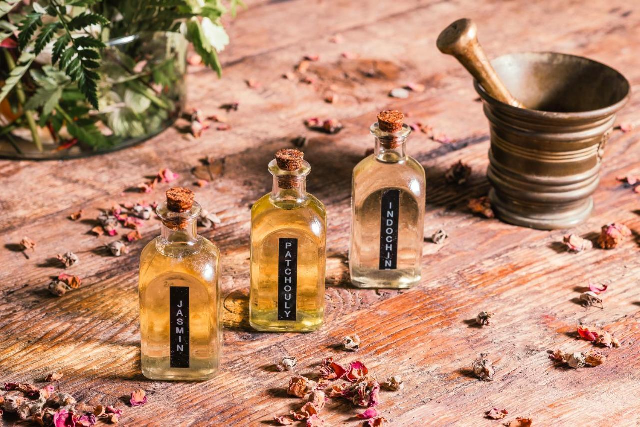 Ville Sull'Arno Firenze Eksteriør bilde Patchouli, Jasmine and Incense essential oils
